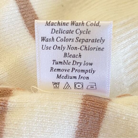 Pink Lily Quarter Zip Long Sleeve Relaxed Fit Tunic Length Striped Top Sz L - Picture 6 of 9